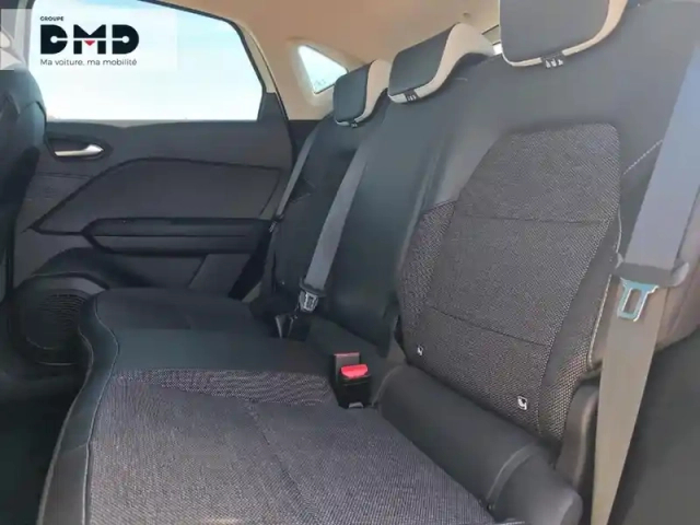 Renault Captur 1.6 e-tech hybride 145ch techno — photo 10