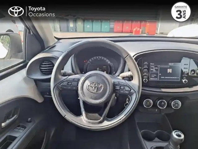Toyota Aygo X 1.0 vvt-i 72ch dynamic — photo 9