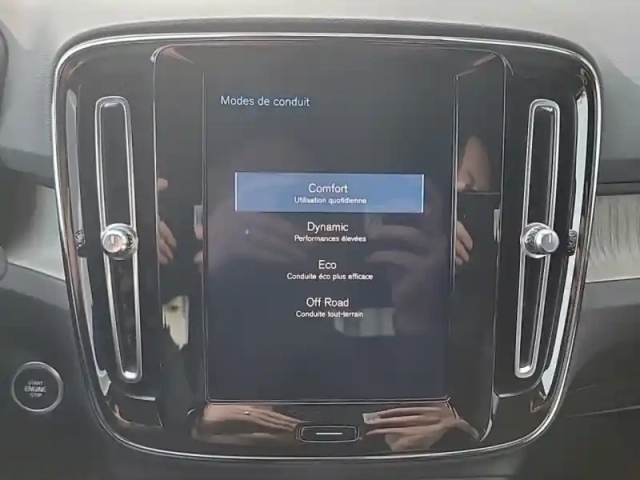 Volvo Xc40 d3 adblue 150 ch geartronic 8 — photo 21