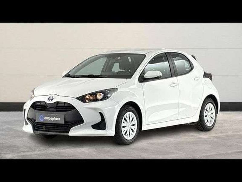 Toyota YARIS Toyota Yaris 116h Dynamic 5p MY22 — photo 1