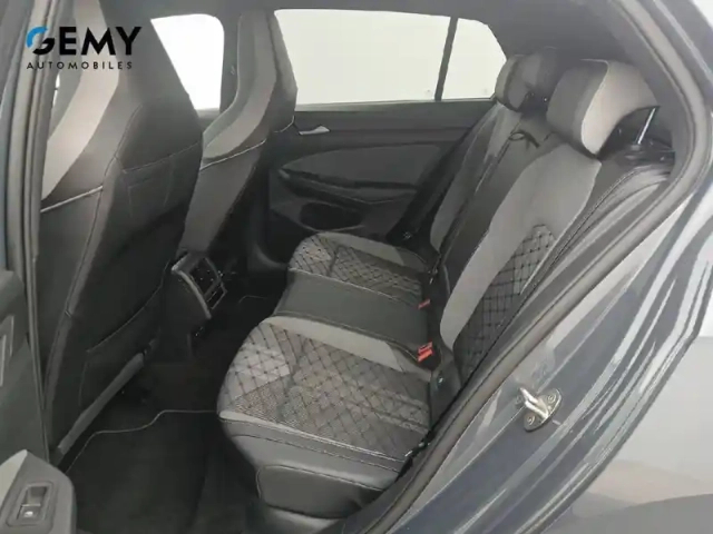 Volkswagen Golf 2.0 tdi scr 150 dsg7 — photo 10