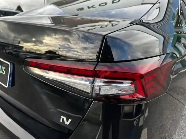 Skoda Superb 1.5 tsi 204ch phev laurin &amp; klement dsg6 — photo 8