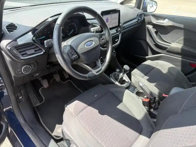 Ford Fiesta 1.0 ecoboost 100ch stop&amp;start titanium 5p euro6.2 — photo 10
