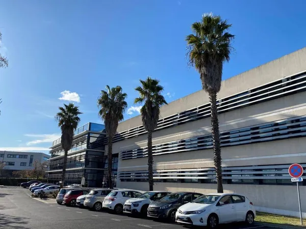 Bureaux 441 m²
