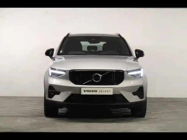 Volvo Xc40 t4 recharge 129 + 82ch plus dct 7 — photo 17