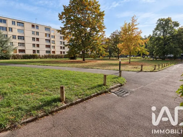 Appartement 4 pièces 63 m²