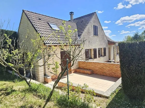 Maison 10 pièces 226 m²