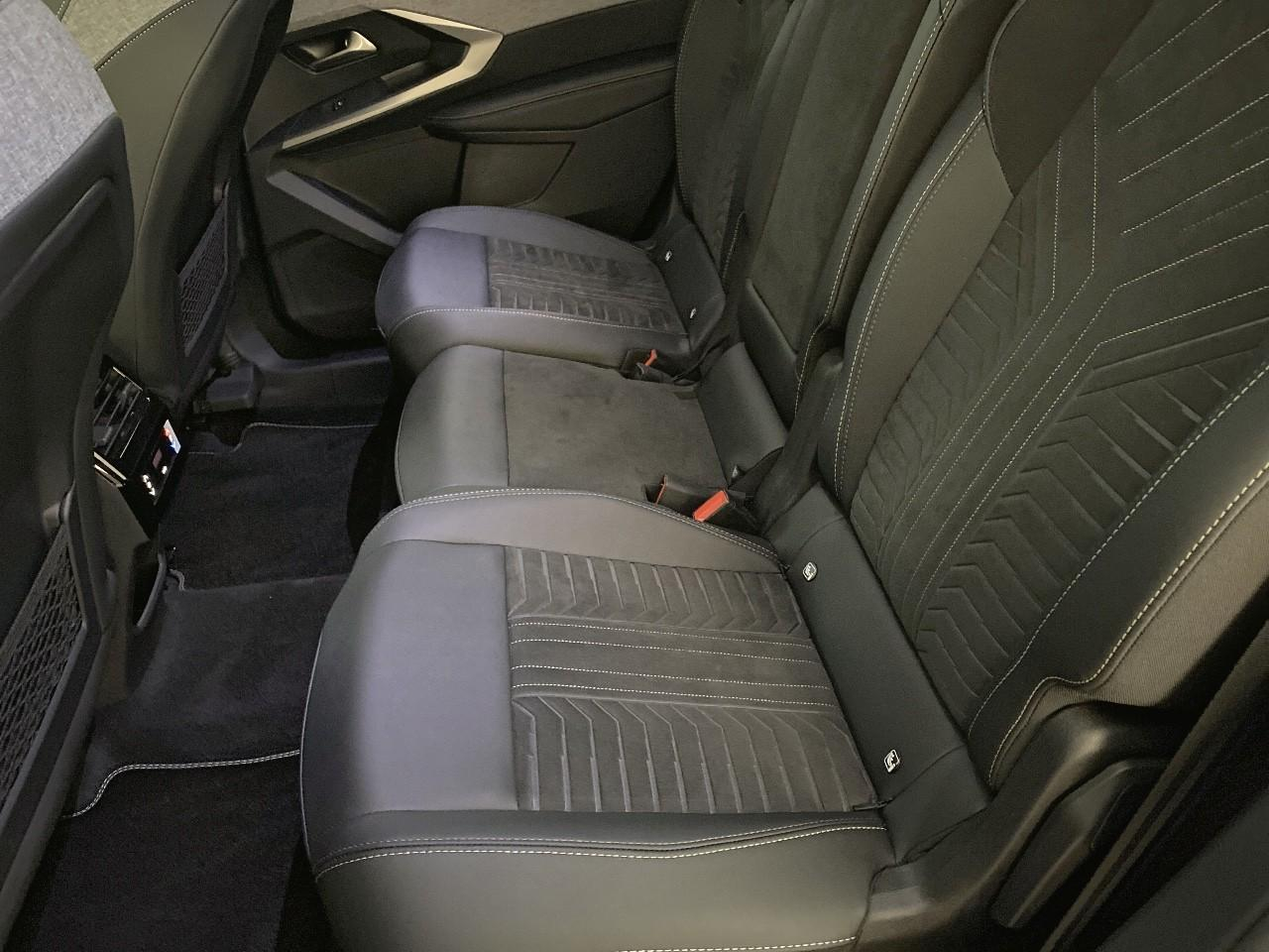 Peugeot 5008 hybrid 145 ch e-dcs6 gt — photo 10