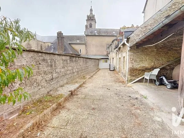 Immeuble 350 m²