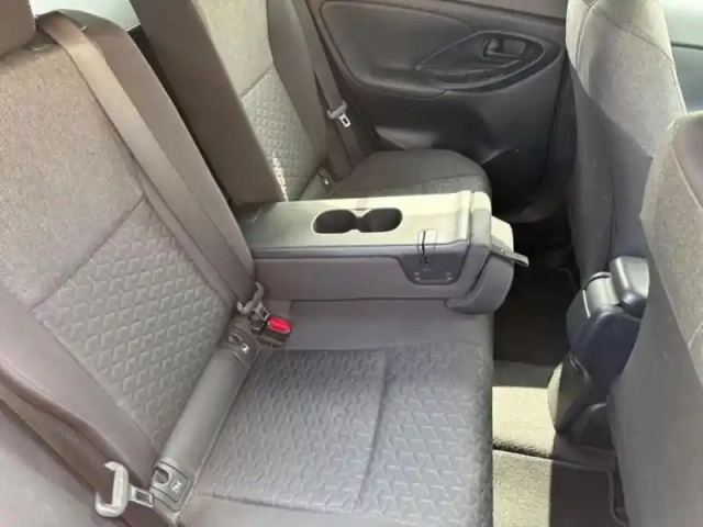 Toyota Yaris cross 116h design my22 — photo 13