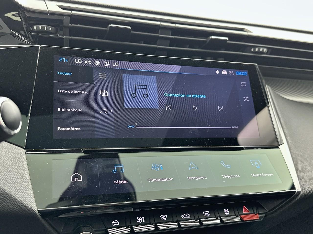 Peugeot 308 phev 225 e-eat8 gt pack — photo 21