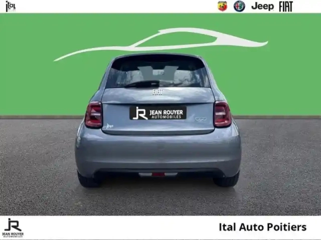 Fiat 500 fiat e icône berline 23,8 kwh — photo 5