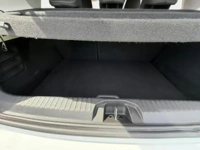 Renault Clio 1.0 tce 90ch evolution — photo 11