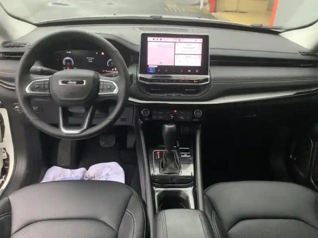 Jeep Compass 1.5 turbo t4 130 ch e-hybrid bvr7 s — photo 13