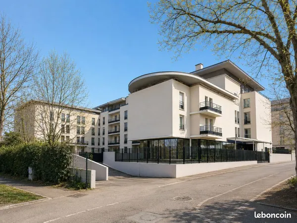 Investissement locatif - studio + parking - 7% net