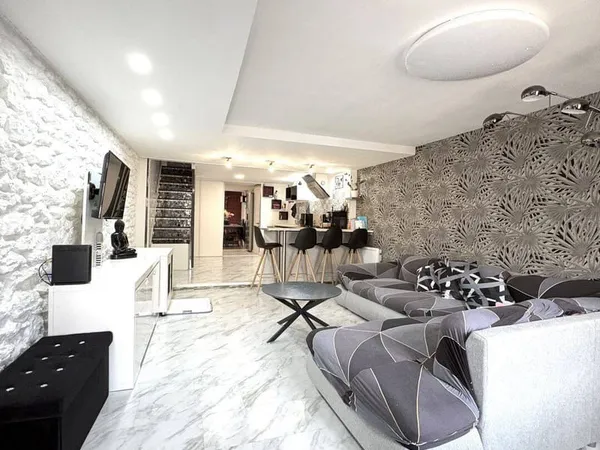 Maison 4 pièces 110 m²