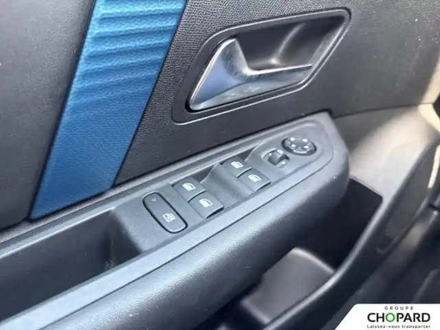 Citroën C4 e- 136 ch automatique — photo 20