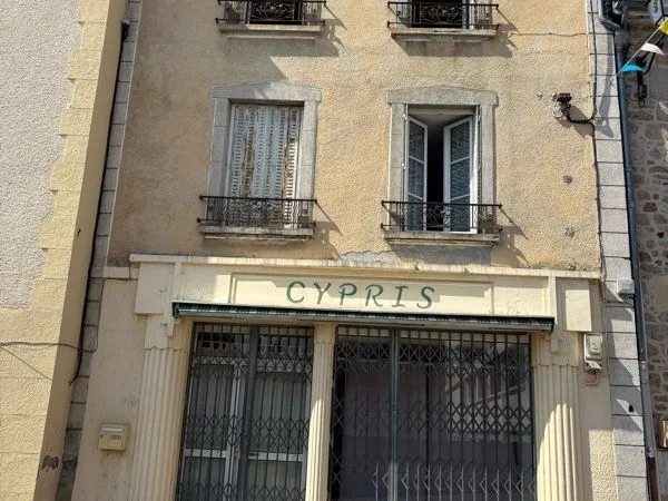 Vend immeuble de bourg