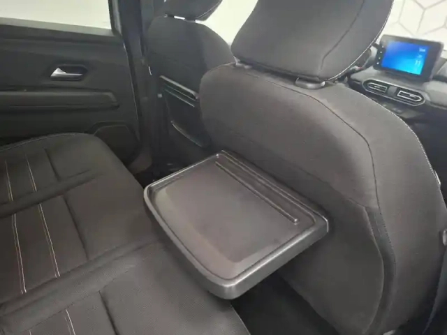 Dacia Jogger eco-g 100 7 places — photo 26