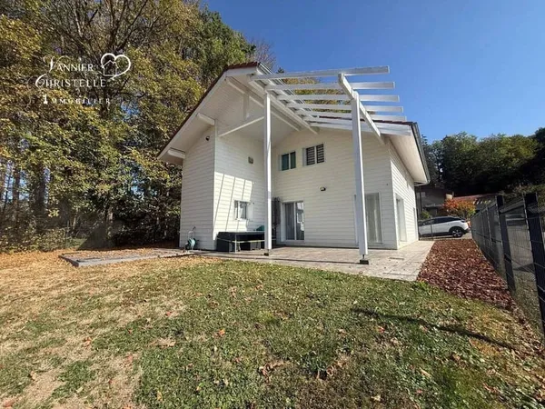 Maison 4 pièces 130 m²