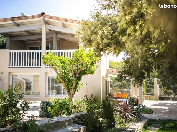 Local 335 m²