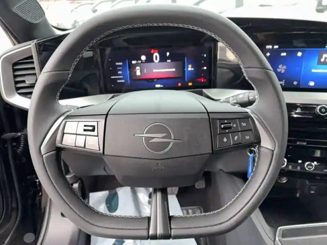 Opel Mokka 1.2 turbo hybrid 136 ch e-dct6 — photo 30
