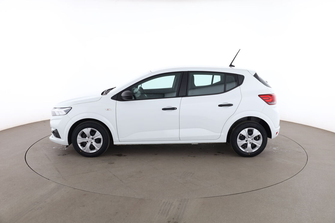 Dacia Sandero 1.0 SCe Essential — photo 2