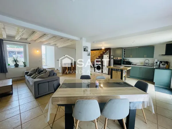 Maison rénovée dans village de charme, idéale pour primo-accédants