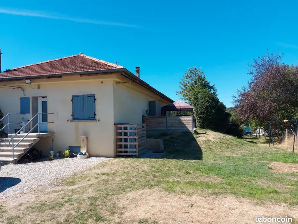 Maison avec jardin
