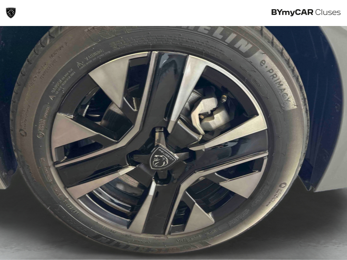 Peugeot 208 Turbo 100 ch BVM6 — photo 27