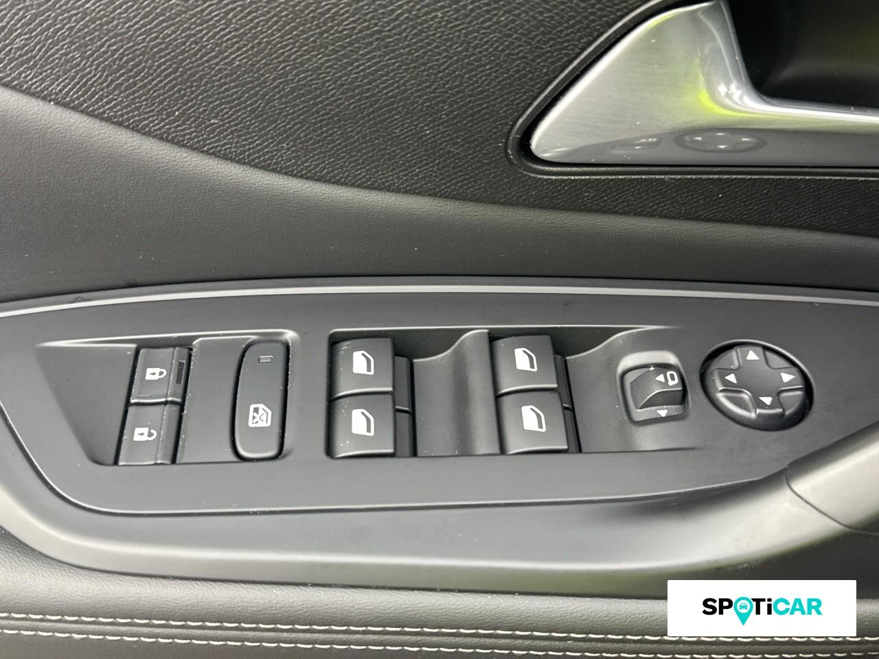 Peugeot 308 1.5 bluehdi 130ch s&s allure pack eat8 — photo 19