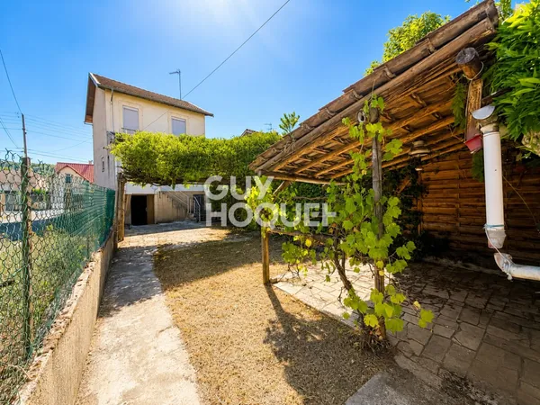 Maison à vendre de 4 pièces de 100 m²