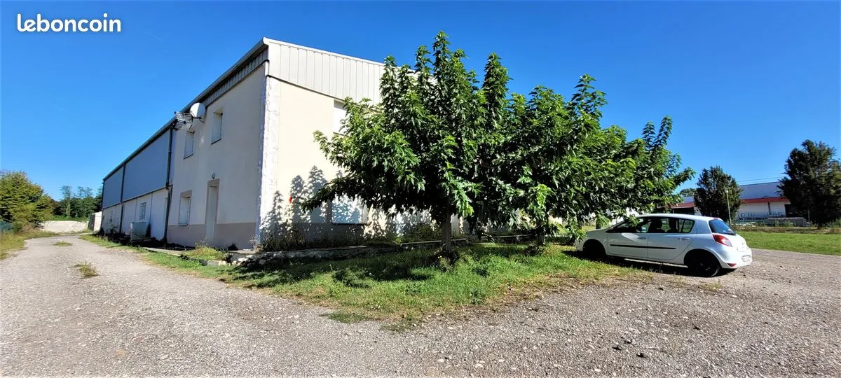 Photo 2