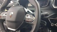 Peugeot 208 1.2 Hybrid 110ch Allure e-DCS6 — photo 17