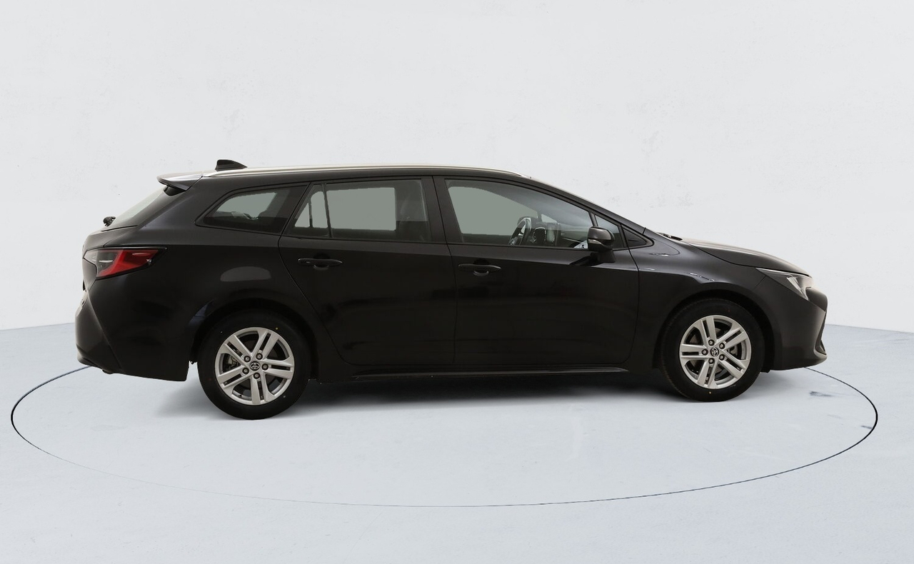 Toyota Corolla Touring Sports — photo 6