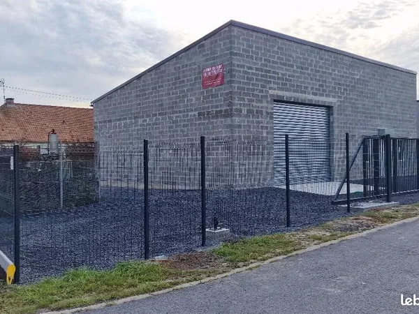 Hangar Entrepots Bureaux