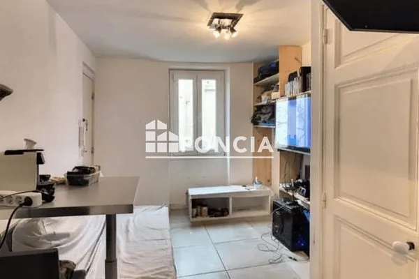 Appartement 1 pièce 14 m²