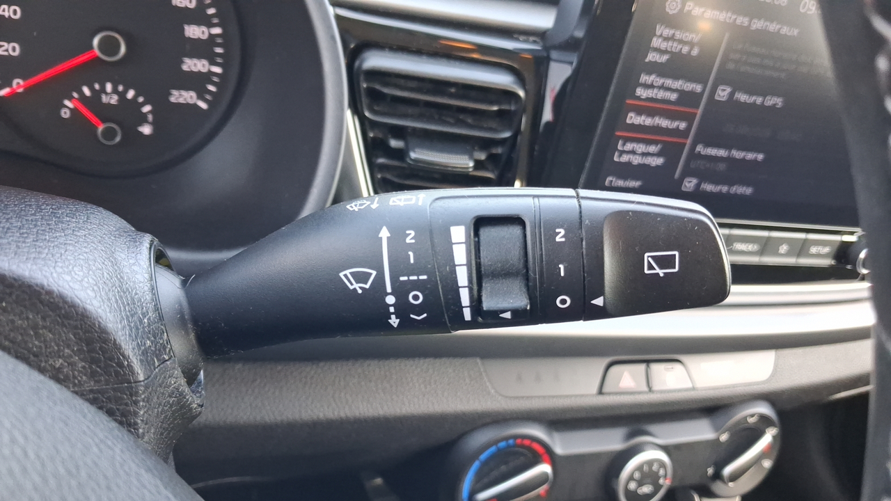 KIA Rio 1.0 T-GDi 100 ch BVM6 — photo 28