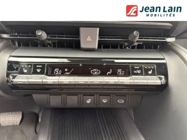 Toyota C-Hr hybride rechargeable 225 — photo 14