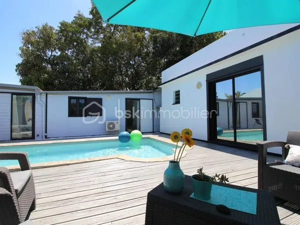 RAVINE DES CABRIS - MAISON CONTEMPORAINE AVEC 2 SUITES, T2 INDÉPENDANT ET PISCINE