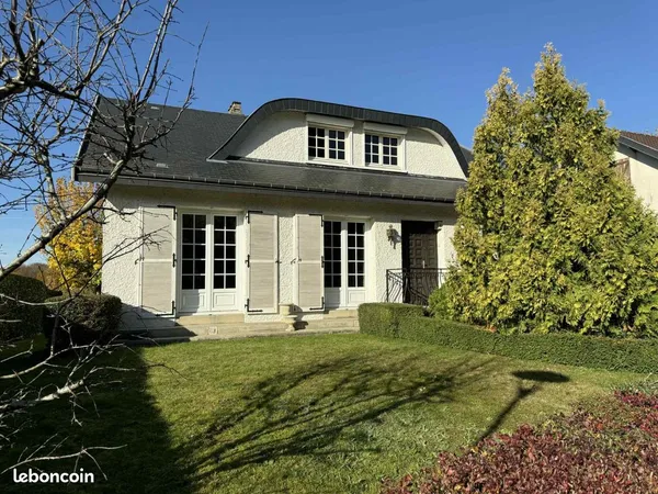 Pavillon 6 pièces 176 m²