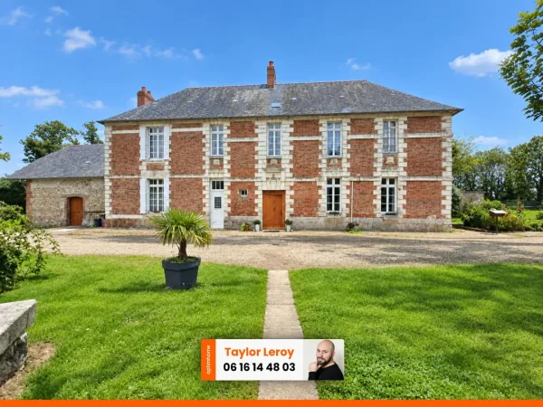 Élégant manoir du XVIIe siècle - Propriété de caractère sur 1,6 hectare