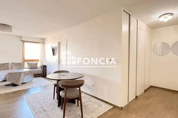 Appartement 4 pièces 83 m²