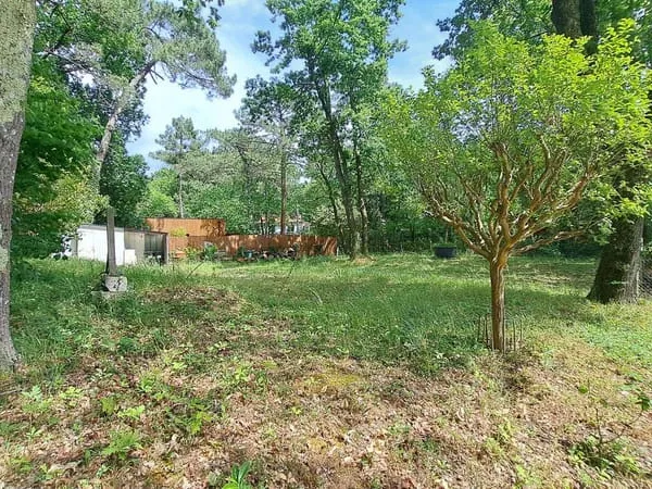 Terrain constructible 450 m²
