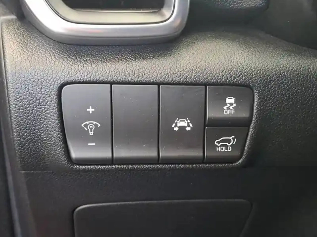 Kia Sportage 1.7 crdi 141 isg 4x2 dct7 — photo 33