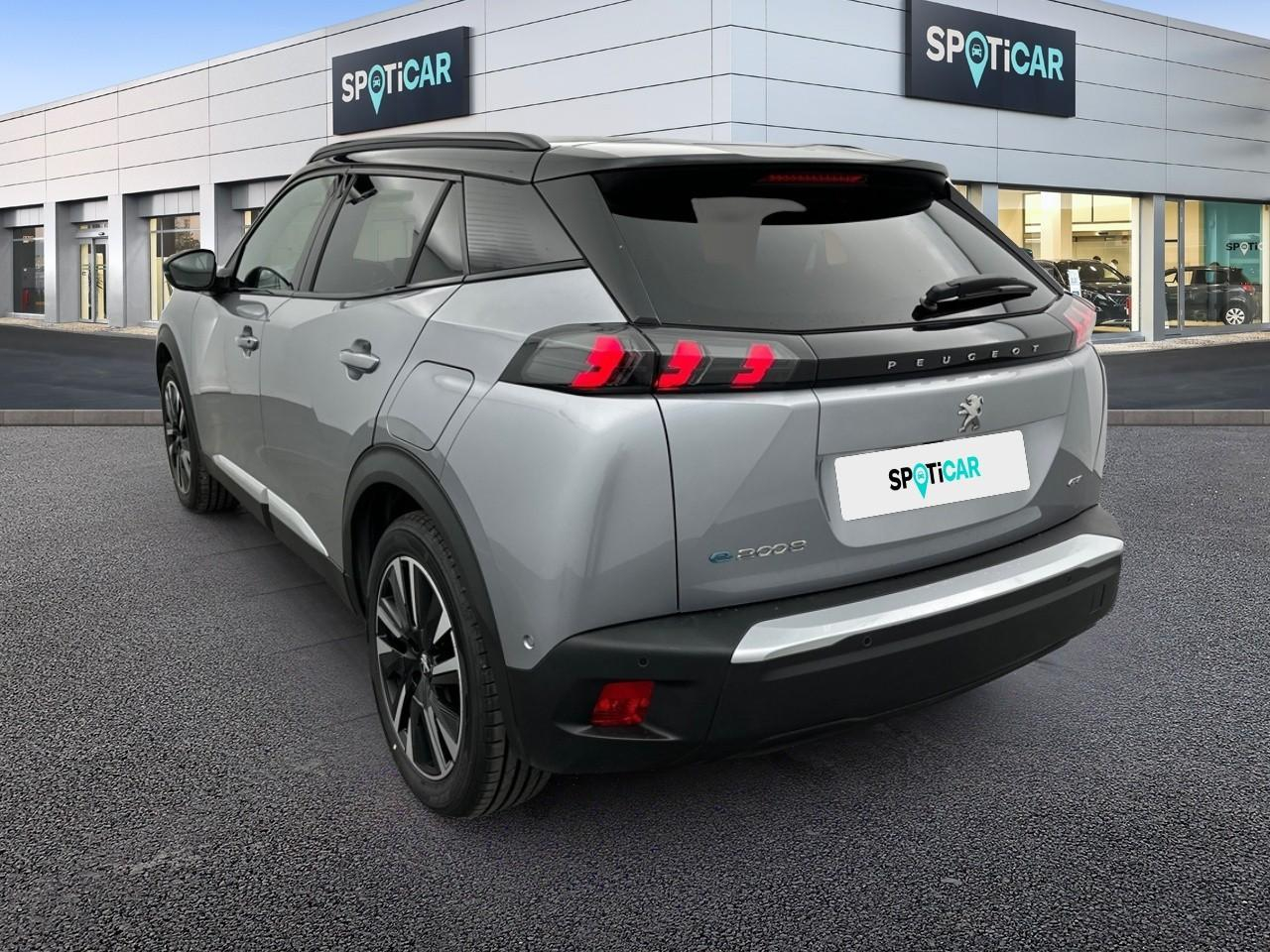 Peugeot 2008 electrique 136 ch gt pack — photo 7