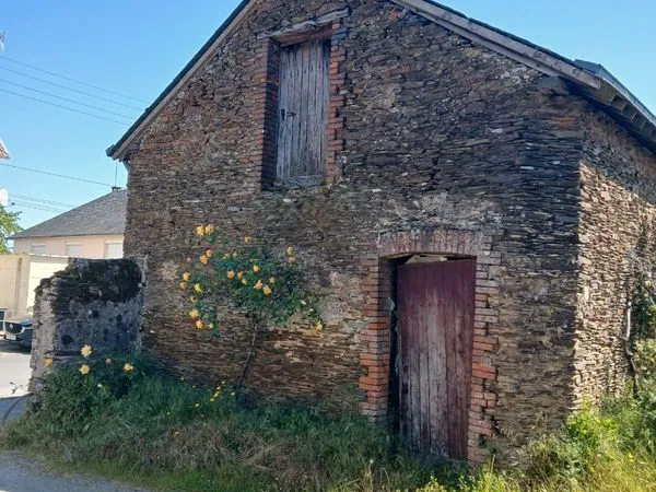 Maison a renover + terrain a batir