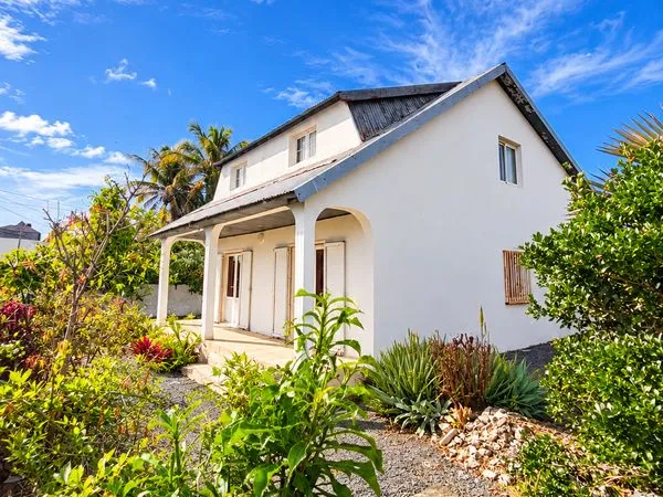 Maison 8 pièces 210 m²