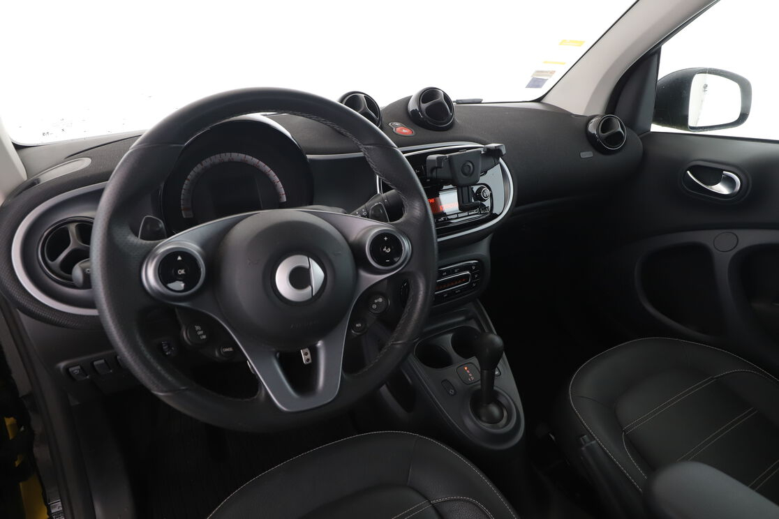 Smart fortwo Cabrio 0.9 Prime Twinamic — photo 10