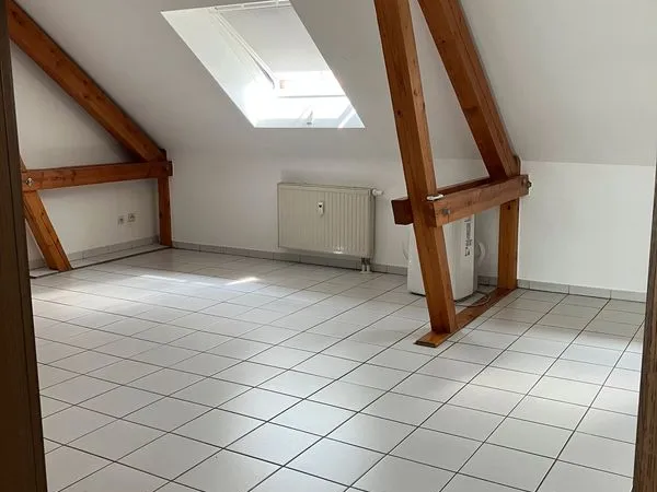 Loue F5 spacieux et calme, en duplex, au centre de Puttelange-aux-Lacs